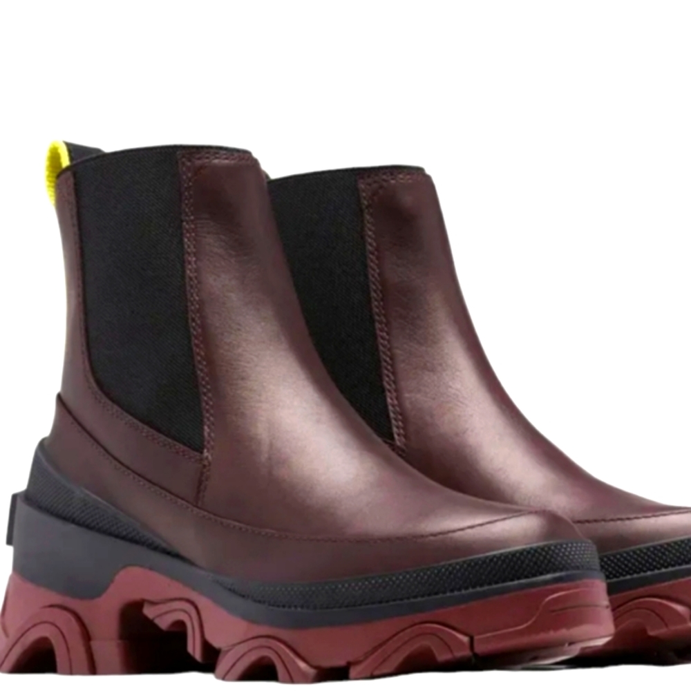 NEW ..Sorel Brex Waterproof Chelsea Boot (Women)...Size 9